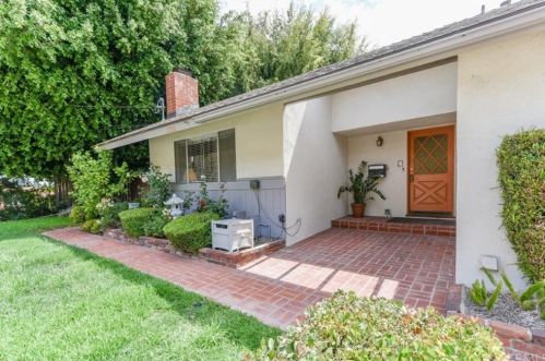 27928 Alaflora Dr, Palos Verdes Estates, CA 90275-1212