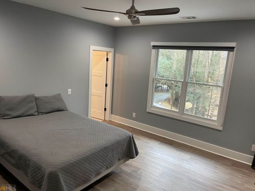 5410 High Point Rd, Atlanta GA  30342-1447 exterior