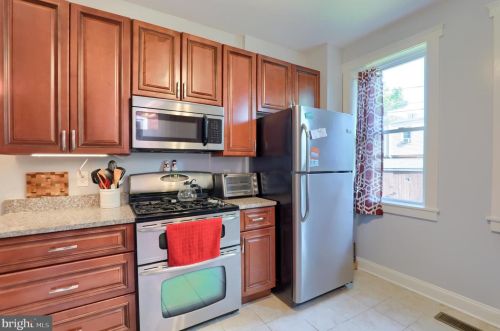 317 Ross St, Lancaster PA  17602-1941 exterior