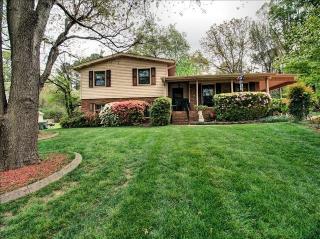 1025 Plantation Dr, Cary, NC 27511-4334