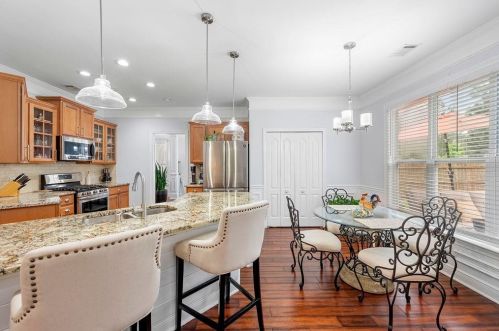 1435 Lakeboat Way, Atlanta GA  30331-8913 exterior