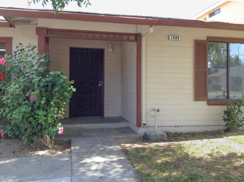 1608 Boise Ave, Modesto, CA 95358-7113