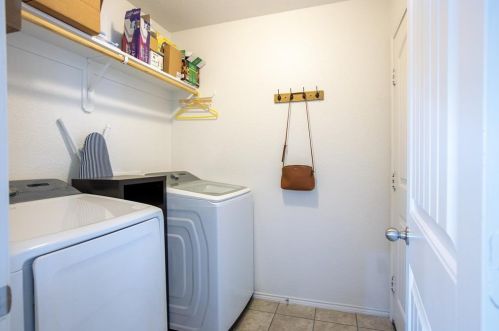 1712 Chivalry Ln, Fort Worth TX  76140-5780 exterior