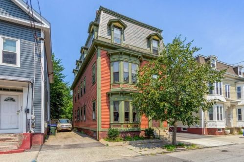 225 Carpenter St, Providence, RI 02903-3044