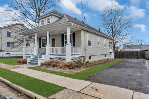 816 Kennedy Blvd, Manville, NJ 08835-2148