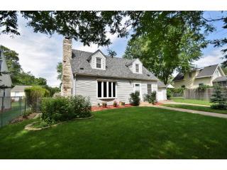 4249 Unity Ave, Minneapolis, MN 55422-1228