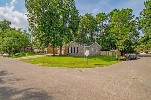 200 Finch St, Ladson SC  29456-4909 exterior