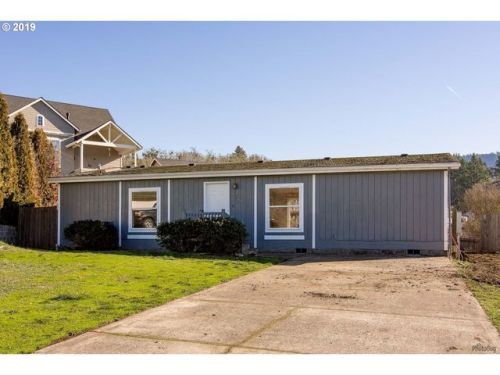 516 Carol St, Lowell, OR 97452-9700