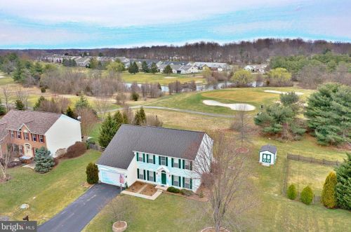 164 Pebble Beach Dr, Charles Town, WV 25414-4074