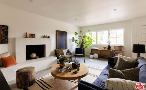 1330 Columbia Dr, Glendale CA  91205-3504 exterior