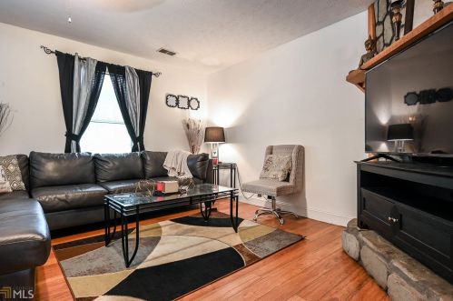 9 Post Oak Cir, Crawford, GA 30630-1904