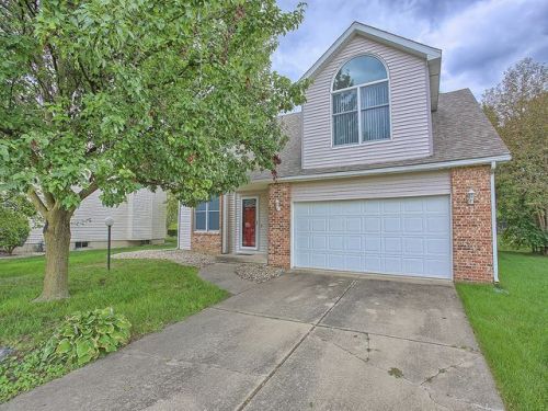 2 Goldfinch Ct, Savoy, IL 61874-9404