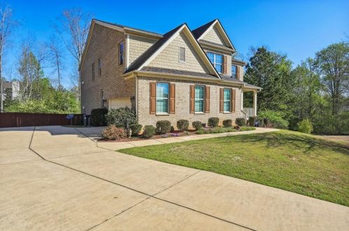 2523 Riverton Dr, Conyers GA  30013-7438 exterior