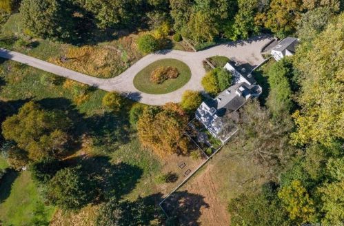166 Norwalk Rd, Norwalk, CT 06850-4409