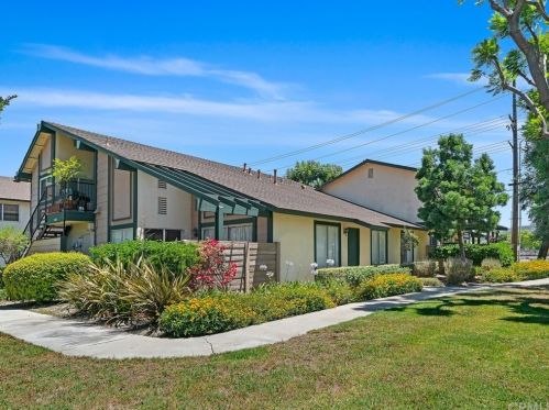 5420 Snow Wood Cir, Anaheim, CA 92807-1358