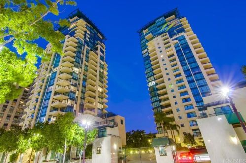 555 Front St, San Diego, CA 92101-6700