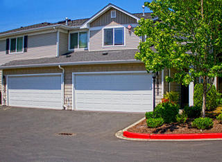 18868 108th Ln, Seattle, WA 98055-6401