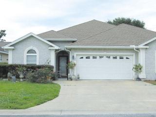 145 Cypress Run Dr, Brunswick, GA 31520-2942