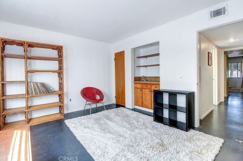 5910 Intervale Dr, Riverside CA  92506-4049 exterior