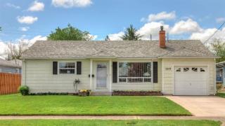 1317 Winchester Ave, Medford OR  97501-3392 exterior