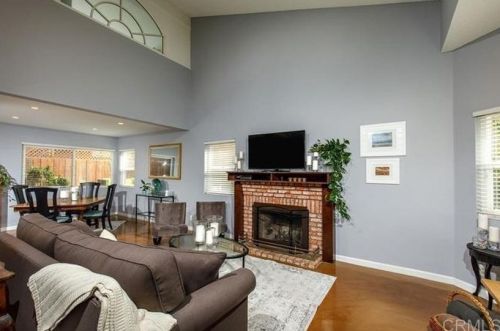 226 Levant Way, Oceanside CA  92057-6145 exterior