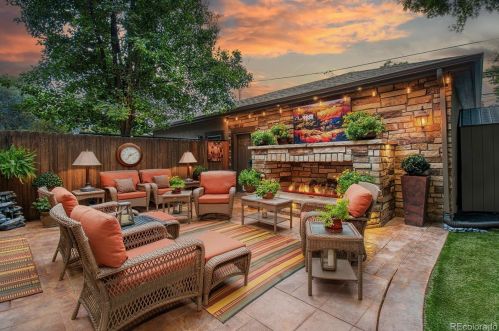 725 Clarkson St, Denver, CO 80218-3203