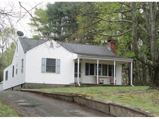 21 Meadow Circle Rd, Branford, CT 06405-3108