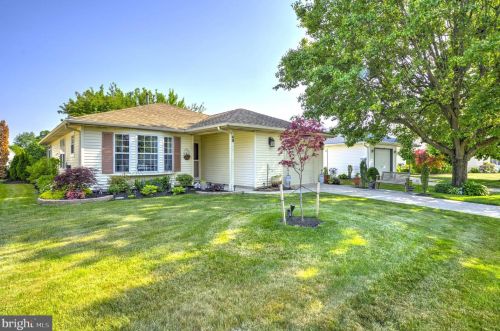 49 Chestnut Hill Ln, Columbus, NJ 08022-1048