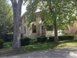 35 Pearl St, Dover, NH 03820-3170