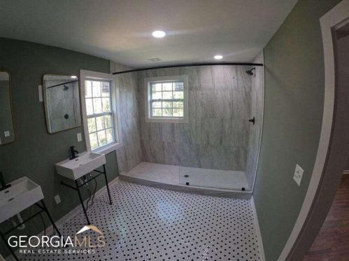 2733 Harlan Dr, Atlanta GA  30344-3701 exterior