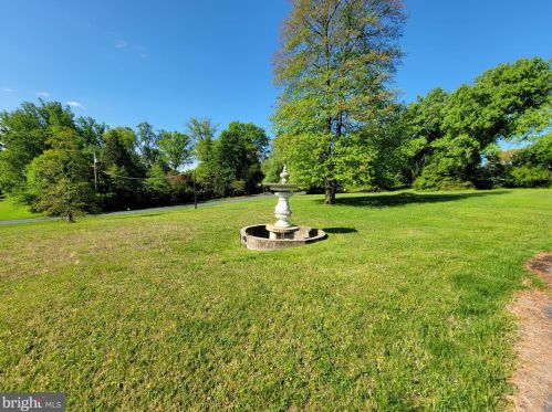 2001 Marymont Rd, Silver Spring MD 20906-1241 exterior