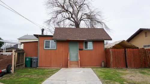 1273 Frank Ave, Dos Palos, CA 93620-2005