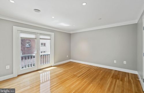 1726 Lombard St, Philadelphia PA  19147-1531 exterior