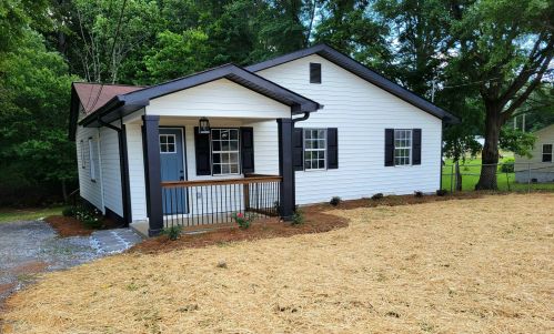 379 Brownlee Rd, Jackson, GA 30233-2405