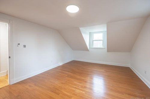 171 Torringford St, Torrington CT  06790-4129 exterior