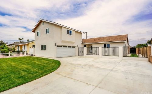 1787 Juno Ave, Anaheim CA  92804-4518 exterior