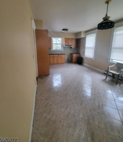 87 Clinton St, Dover NJ  07801-3983 exterior