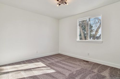 5966 Kenton St, Englewood CO  80111-5722 exterior