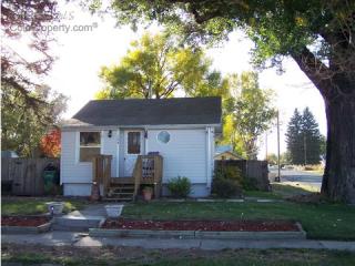 122 Raymond Ave, Loveland, CO 80534-8632