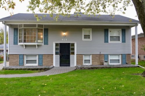 925 Highland Ave, Thornton, IL 60476-1058