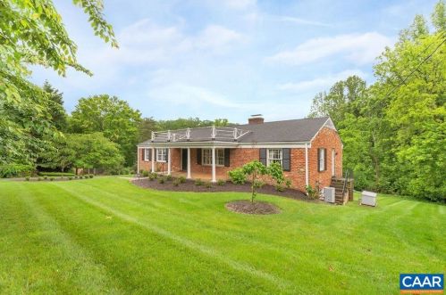 309 Dover Rd, Charlottesville, VA 22901-1013