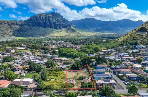 85-186 Lualualei Homestead Rd, Nanakuli, HI 96792-3050