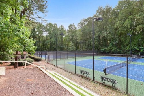 78 Dunwoody Springs Dr, Atlanta GA  30328-4557 exterior