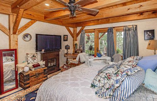 136 Arapahoe, Woodland Park CO 80863-8952 exterior