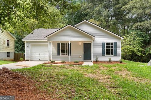 481 Lakeshore Dr, Stockbridge, GA 30281-1601