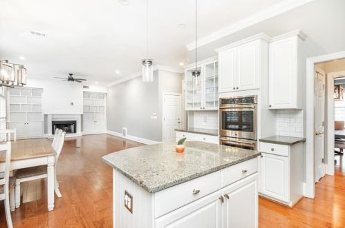 1053 Fielding Park Ct, Atlanta GA  30319-1989 exterior