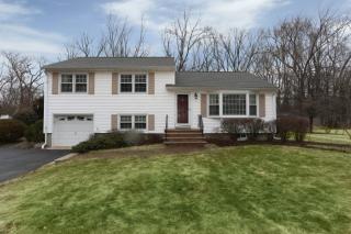 18 Karla Dr, Whippany, NJ