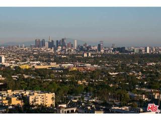 1520 Marlay Dr, Los Angeles CA  90069-1618 exterior