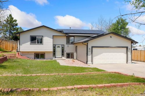429 Elm St, Elizabeth, CO 80107-7669
