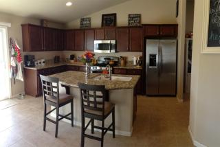 1547 Atlantic Ave, Lemoore CA  93245-3837 exterior